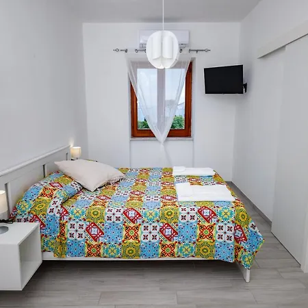 Hotell La Casa Sul Faro Procida