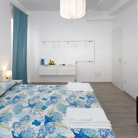 La Casa Sul Faro Hotel 2*
